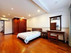 Grove Lane (D10), Terrace #625529501